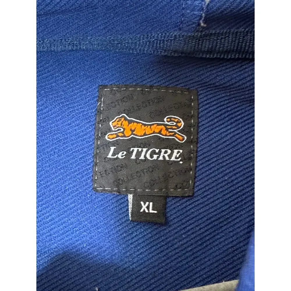 Le Tigre, Navy Blue Hoodie. Size XL. Good used condition!